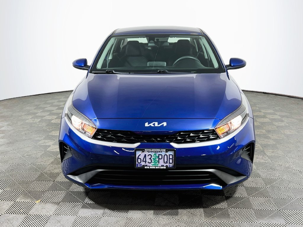 Used 2024 Kia Forte LXS FWD image 2