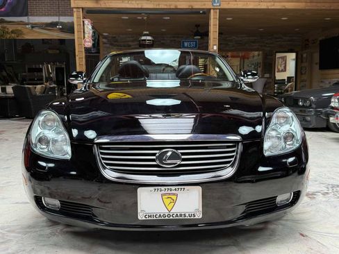 Used 2002 Lexus SC 430 Convertible RWD image 2