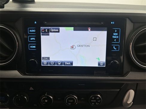 Used 2019 Toyota Tacoma TRD Off-Road image 15