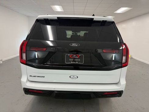 New 2026 Ford Expedition Platinum w/ Stealth Appearance Package image 7