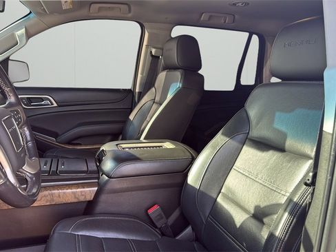 Used 2018 GMC Yukon Denali image 19