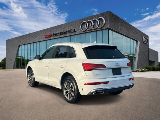 Used 2024 Audi Q5 2.0T Premium Plus w/ Premium Plus Package AWD/4WD image 4