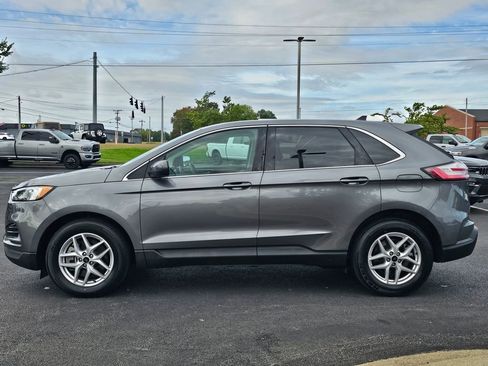 Used 2024 Ford Edge SEL image 9