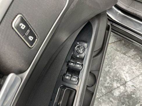 Used 2013 Ford Fusion SE image 8