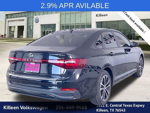 New 2025 Volkswagen Jetta Sport image 7