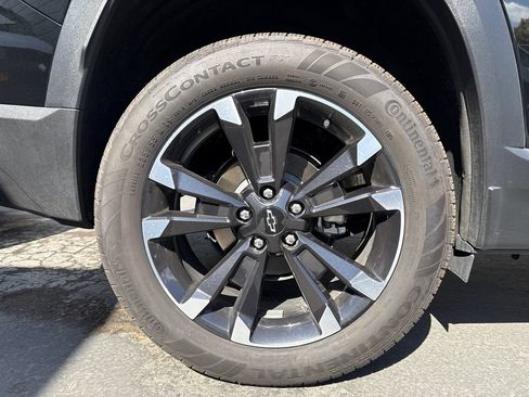 Used 2026 Chevrolet Equinox RS FWD image 25
