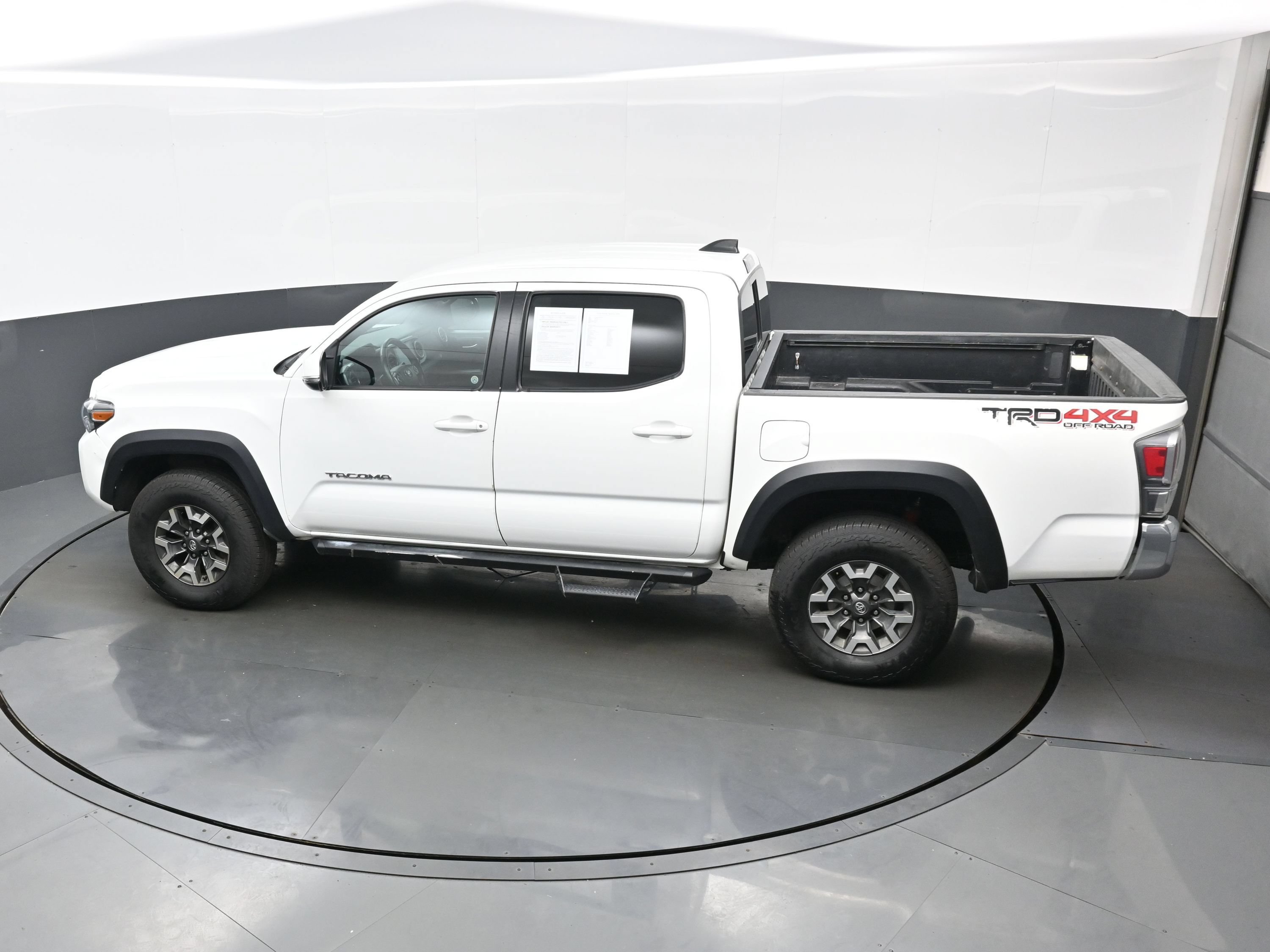 Used 2023 Toyota Tacoma TRD Off-Road AWD/4WD image 34