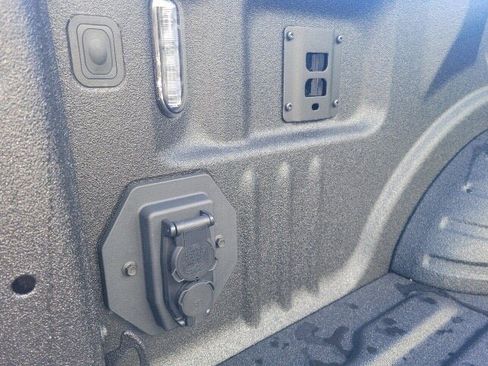 New 2026 Ford F250 XLT w/ XLT Premium Package image 38