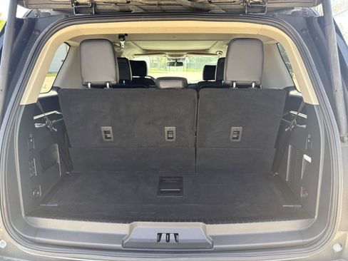 Used 2021 Ford Expedition Platinum AWD/4WD image 31