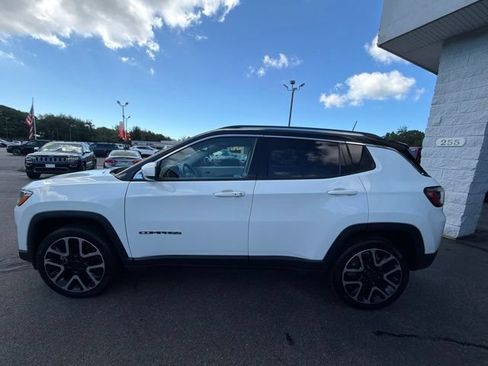 Used 2019 Jeep Compass Limited AWD/4WD image 8