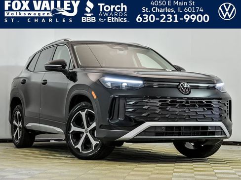 New 2026 Volkswagen Tiguan SE image 1