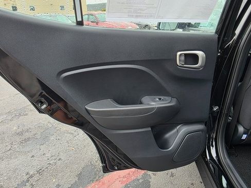 New 2025 Hyundai Venue SEL image 20