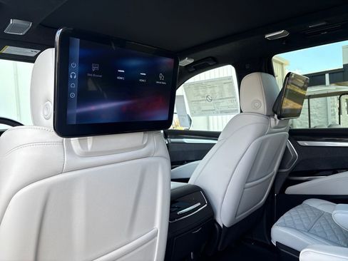 New 2026 Cadillac Escalade V w/ LPO, Floor Liner Package image 49