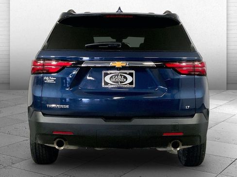 Used 2023 Chevrolet Traverse LT FWD image 3
