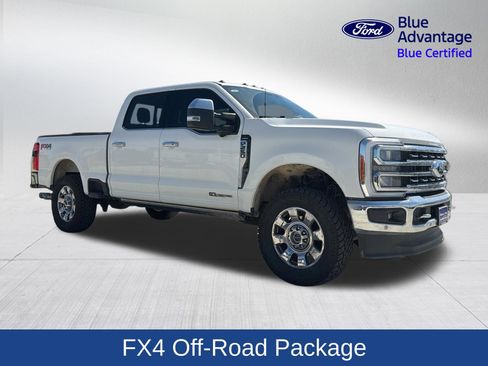 Certified 2023 Ford F250 Lariat w/ Lariat Ultimate Package AWD/4WD image 4