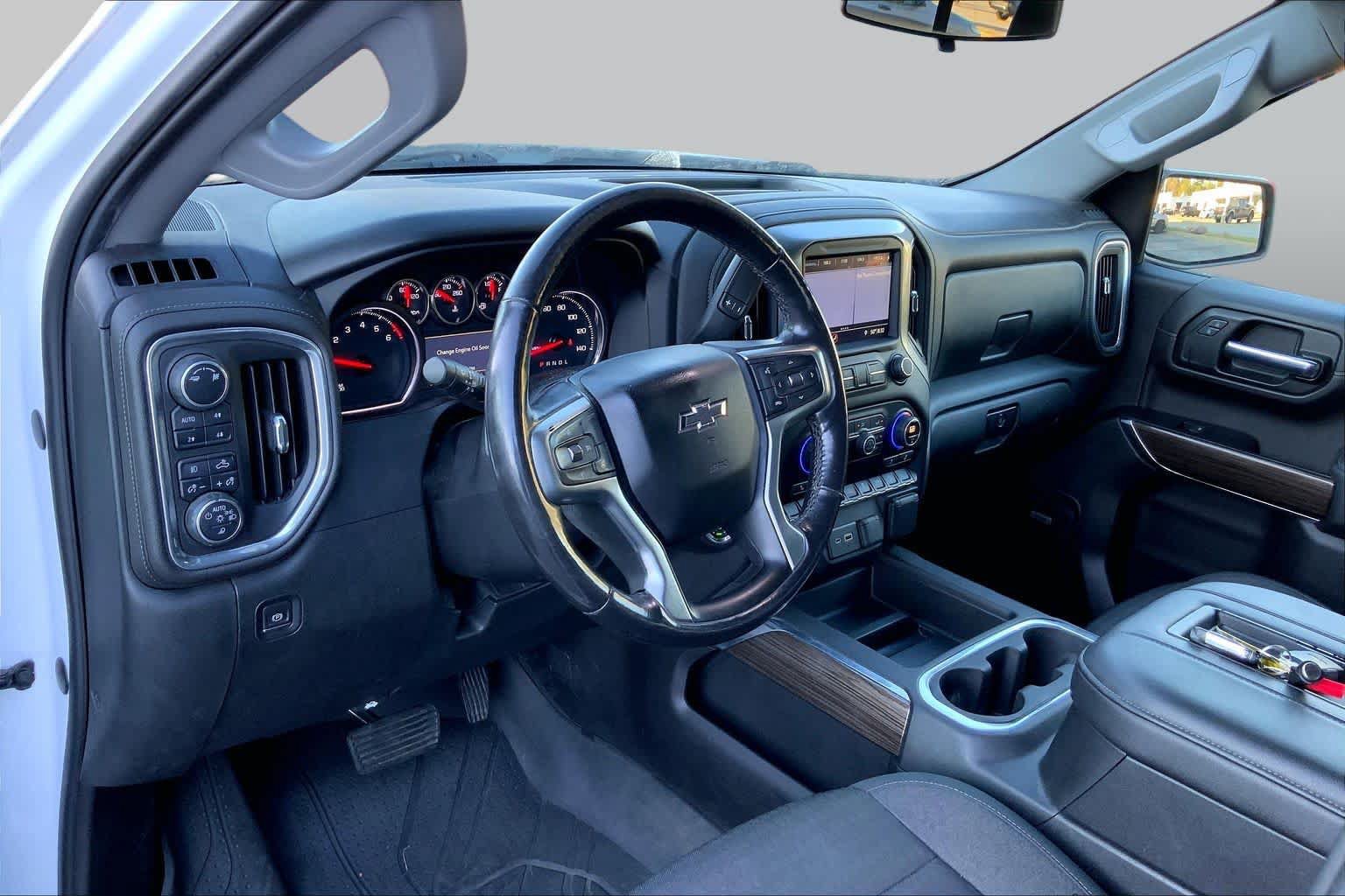 Used 2019 Chevrolet Silverado 1500 RST AWD/4WD image 15