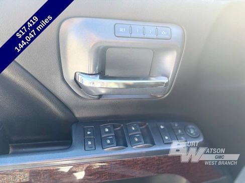 Used 2015 GMC Sierra 1500 SLT w/ SLT Crew Cab Value Package AWD/4WD image 13