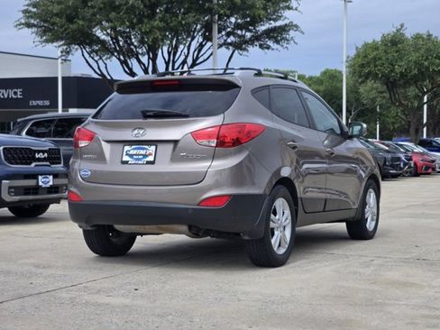 Used 2012 Hyundai Tucson GLS FWD image 8