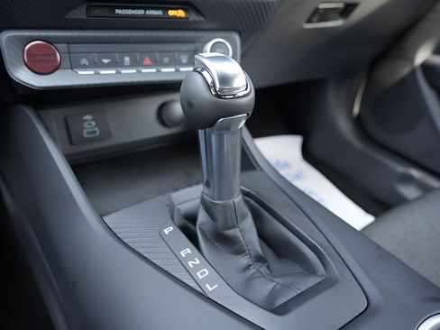 Used 2026 Ford Mustang Coupe RWD image 27