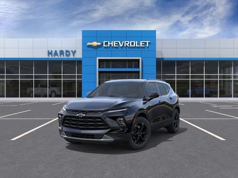New 2026 Chevrolet Blazer LT w/ Convenience Package AWD/4WD image 8