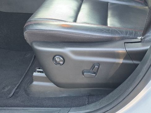 Used 2024 Dodge Durango GT image 16