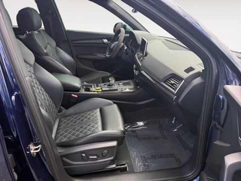 Used 2018 Audi SQ5 Premium Plus AWD/4WD image 19