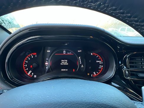 Used 2024 Dodge Durango GT image 32