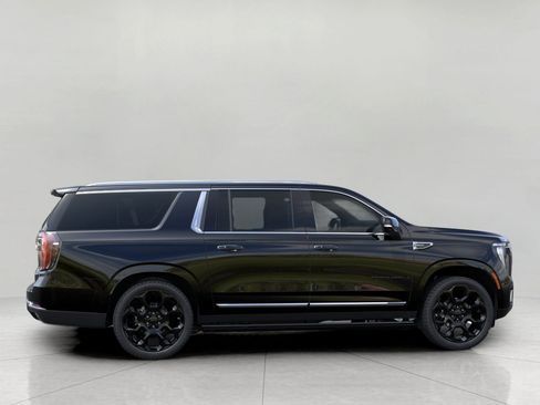 New 2026 GMC Yukon XL Denali w/ Denali Reserve Package AWD/4WD image 5