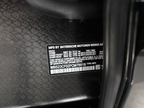 Certified 2023 BMW iX xDrive50 w/ Premium Package AWD/4WD image 41