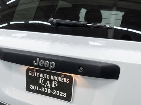 Used 2017 Jeep Patriot Sport FWD image 33