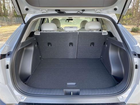 New 2026 Hyundai Kona SEL Premium image 8