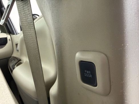 Used 2016 Toyota Sienna XLE w/ XLE Navigation Package image 31