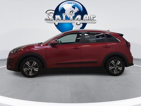 Used 2022 Kia Niro LXS image 3