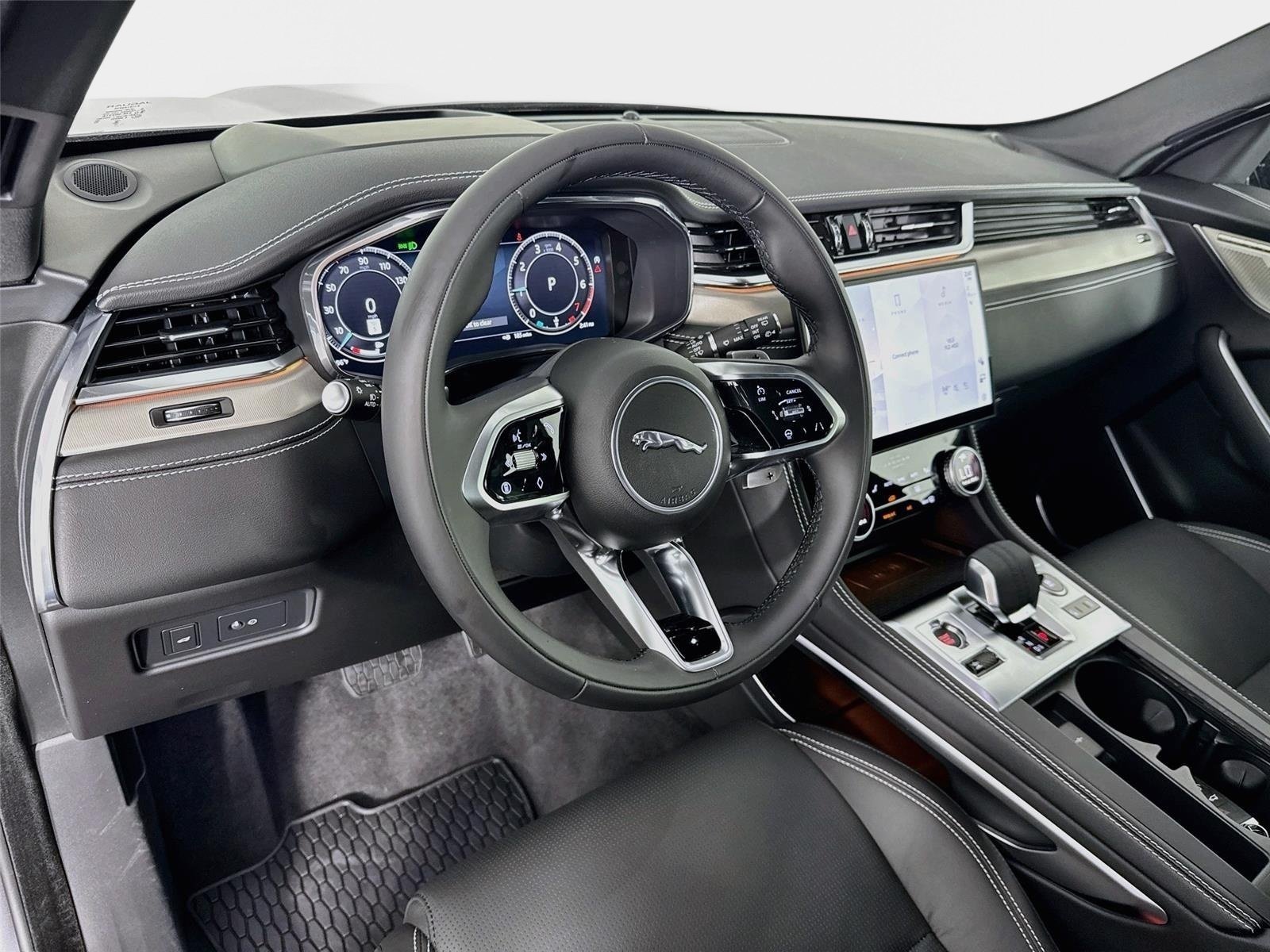 New 2026 Jaguar F-PACE R-Dynamic S AWD/4WD image 9