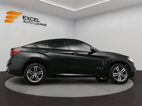 Used 2019 BMW X6 xDrive35i w/ M Sport Package image 46