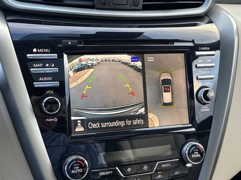 Certified 2024 Nissan Murano Platinum image 34
