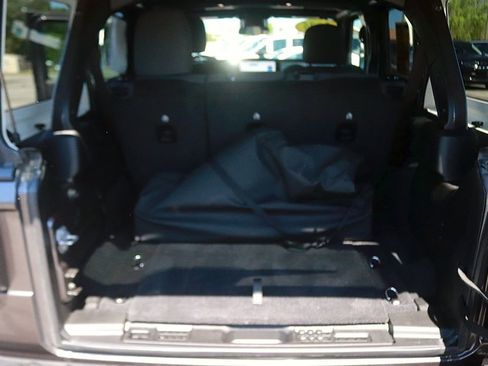 Used 2025 Jeep Wrangler Unlimited Sport AWD/4WD image 16