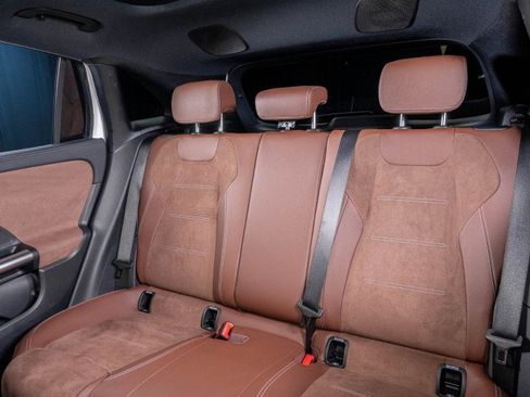 New 2025 Mercedes-Benz GLA 35 AMG 4MATIC image 30