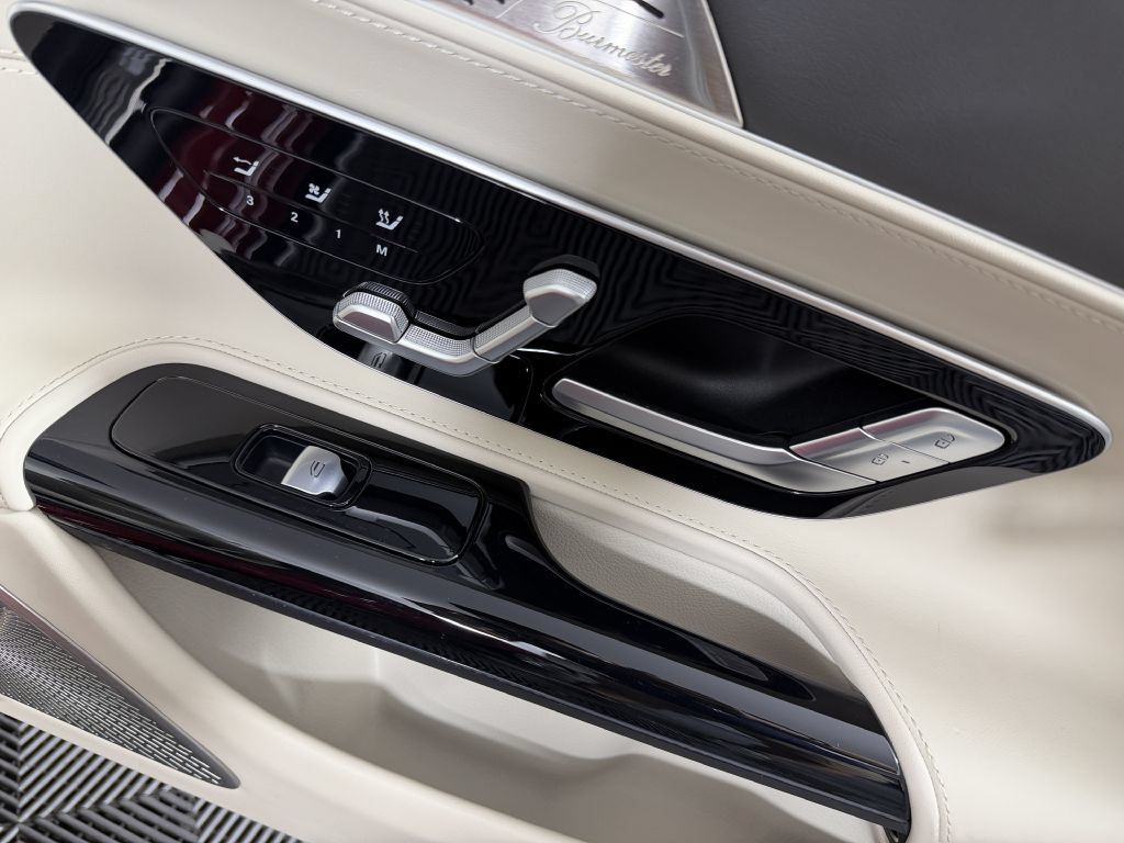Used 2024 Mercedes-Benz SL 43 AMG image 53