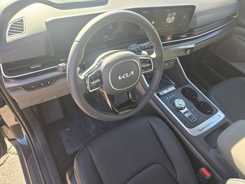 New 2026 Kia Carnival LXS image 7