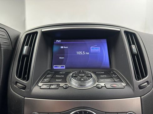 Used 2013 INFINITI G37 4dr x AWD w/ Premium Pkg image 52