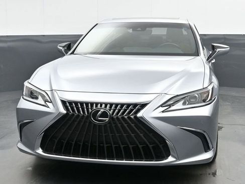 Certified 2022 Lexus ES 350 w/ Premium Package FWD image 3