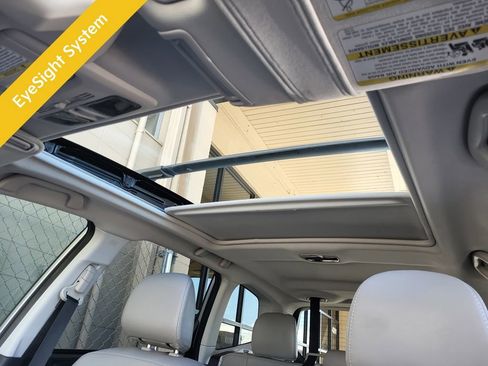 Used 2015 Subaru Forester 2.5i Limited image 13