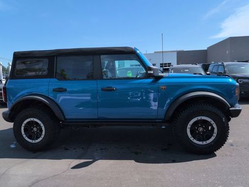Certified 2023 Ford Bronco Badlands AWD/4WD image 13