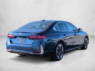 New 2026 BMW 530i xDrive video 2