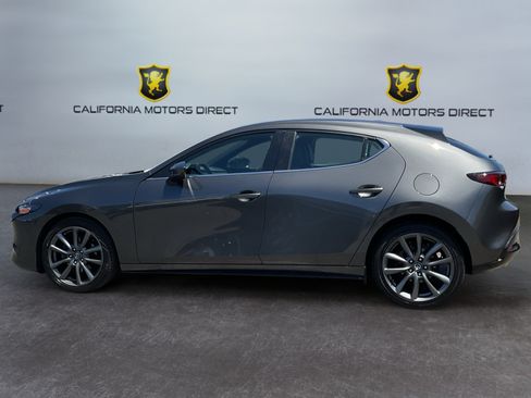 Used 2019 MAZDA MAZDA3 AWD Hatchback w/ Preferred Pkg image 8