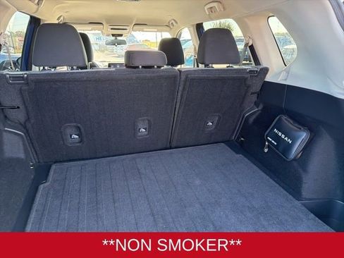 Used 2022 Nissan Rogue SV image 21