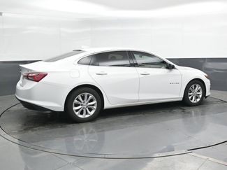 Used 2019 Chevrolet Malibu LT FWD video 2