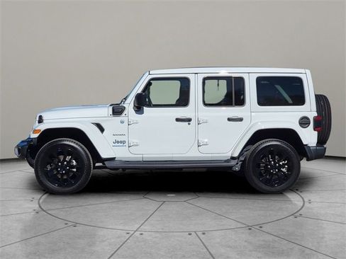 Certified 2023 Jeep Wrangler Unlimited Sahara w/ Cold Weather Group image 16