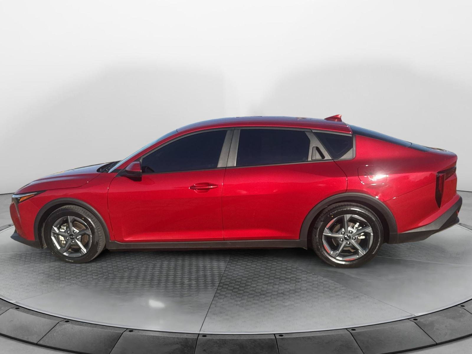 Used 2025 Kia K4 FWD image 5